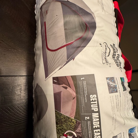 Coleman Highline 4-Person Camping Tent - Picture 4 of 7